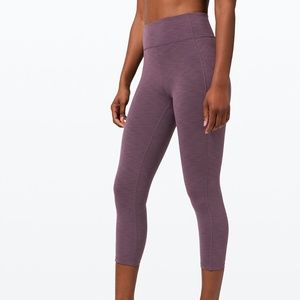 Invigorate High-Rise Crop 23"